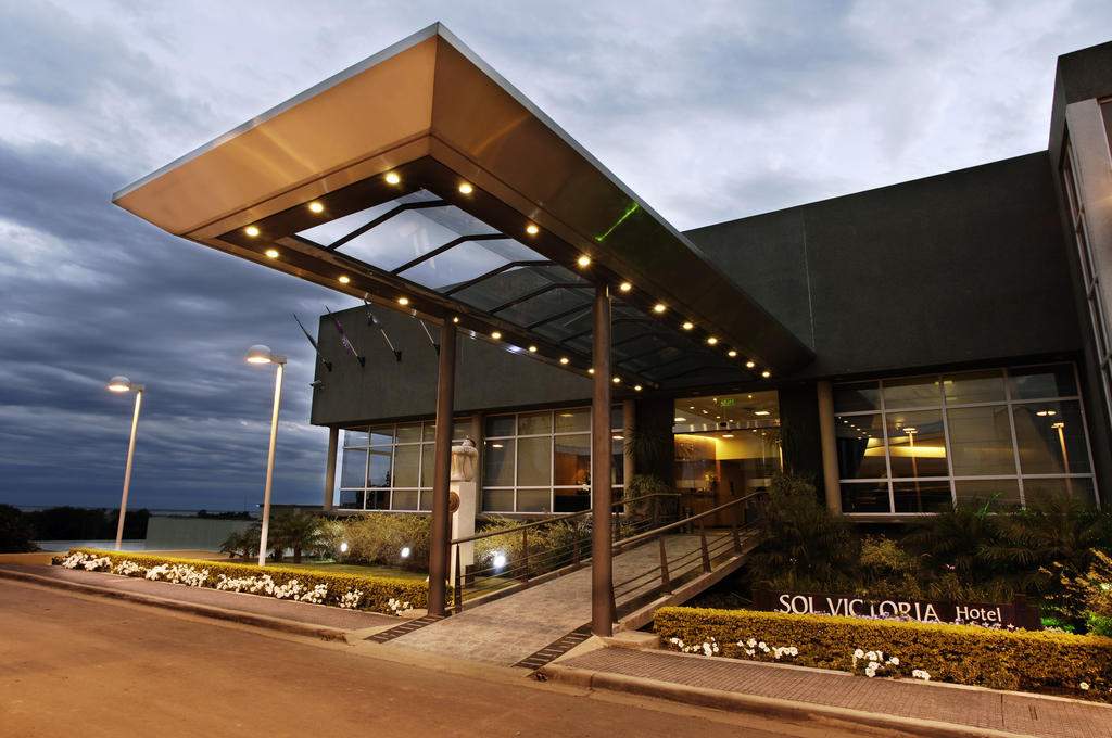Sol Victoria Hotel Spa & Casino Exterior photo